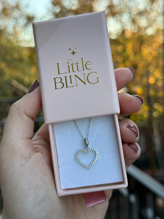 14k White Gold Diamond Heart Necklace