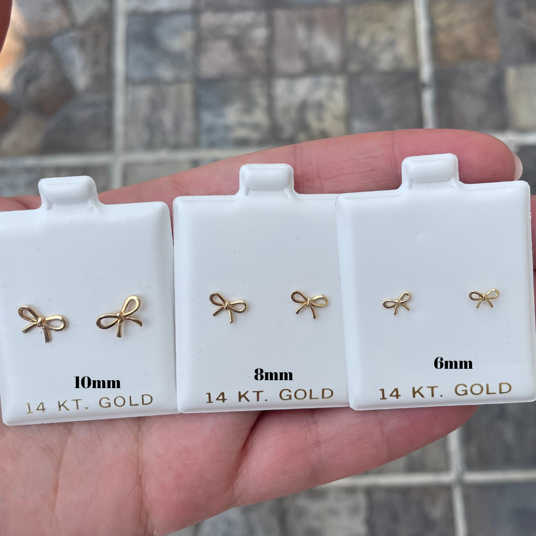 14k Gold Bow Screw-Back Earring