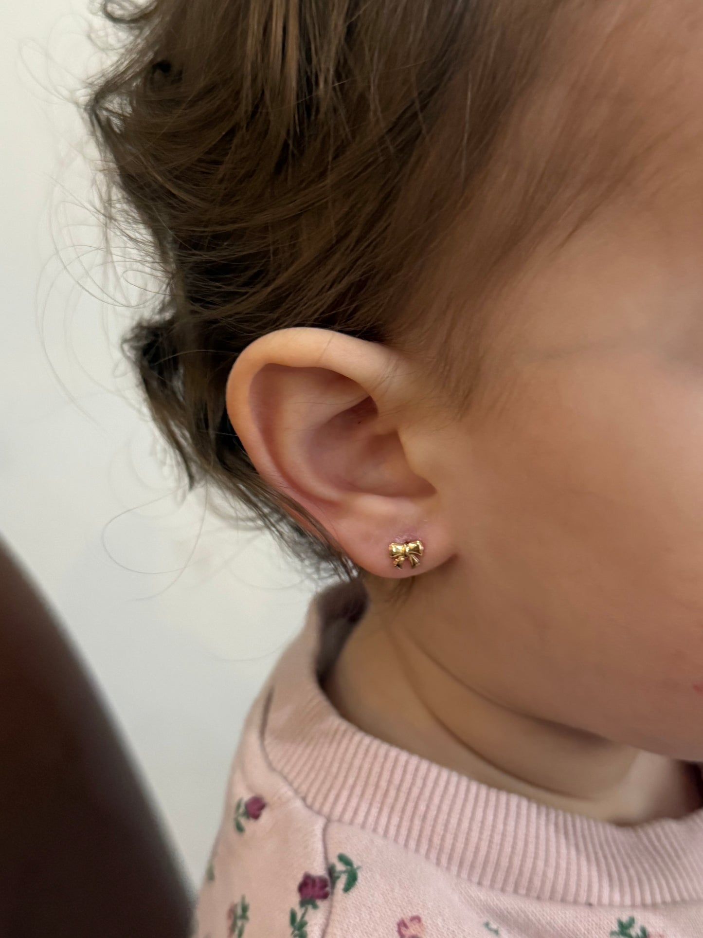 14k Gold Mini Bow Screwback Earrings