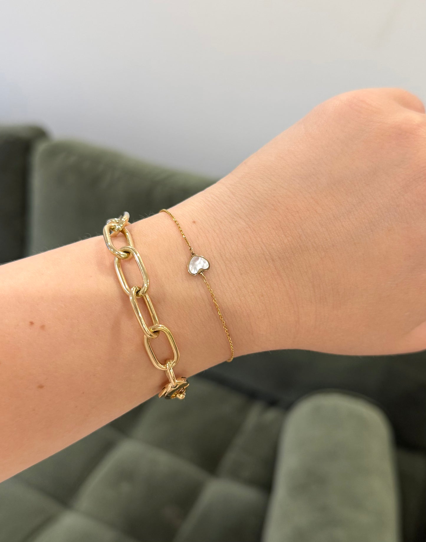 14k Gold Mother of Pearl Heart Bracelet for Girls & Teens
