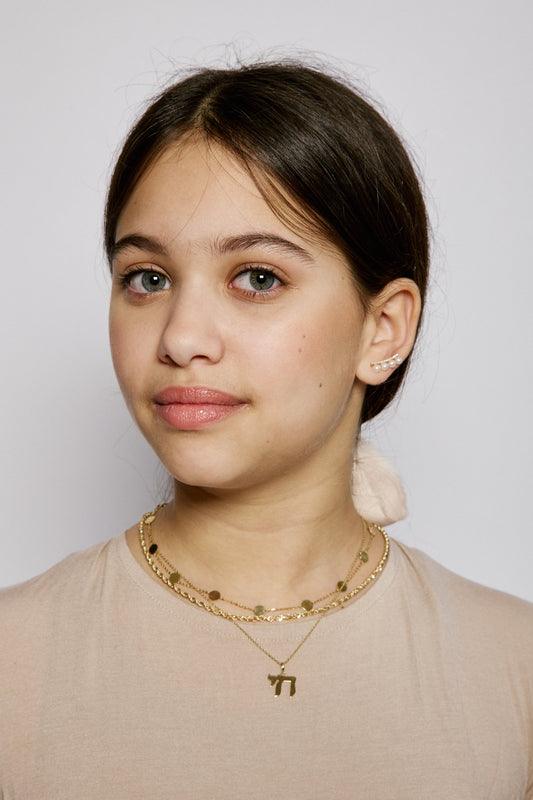 14k Medium Gold Chai Necklace